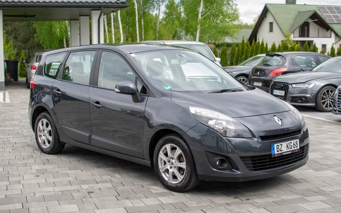 Renault Grand Scenic cena 28950 przebieg: 208000, rok produkcji 2011 z Nisko małe 781